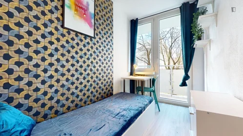 Quarto privado em Krasiczyńska, imagem 1 de 12