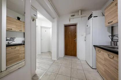 Quarto privado em Orzycka, imagem 9 de 15