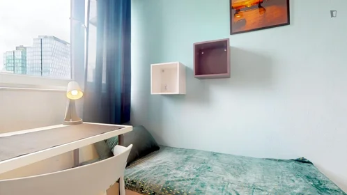 Quarto privado em Złota, imagem 2 de 16