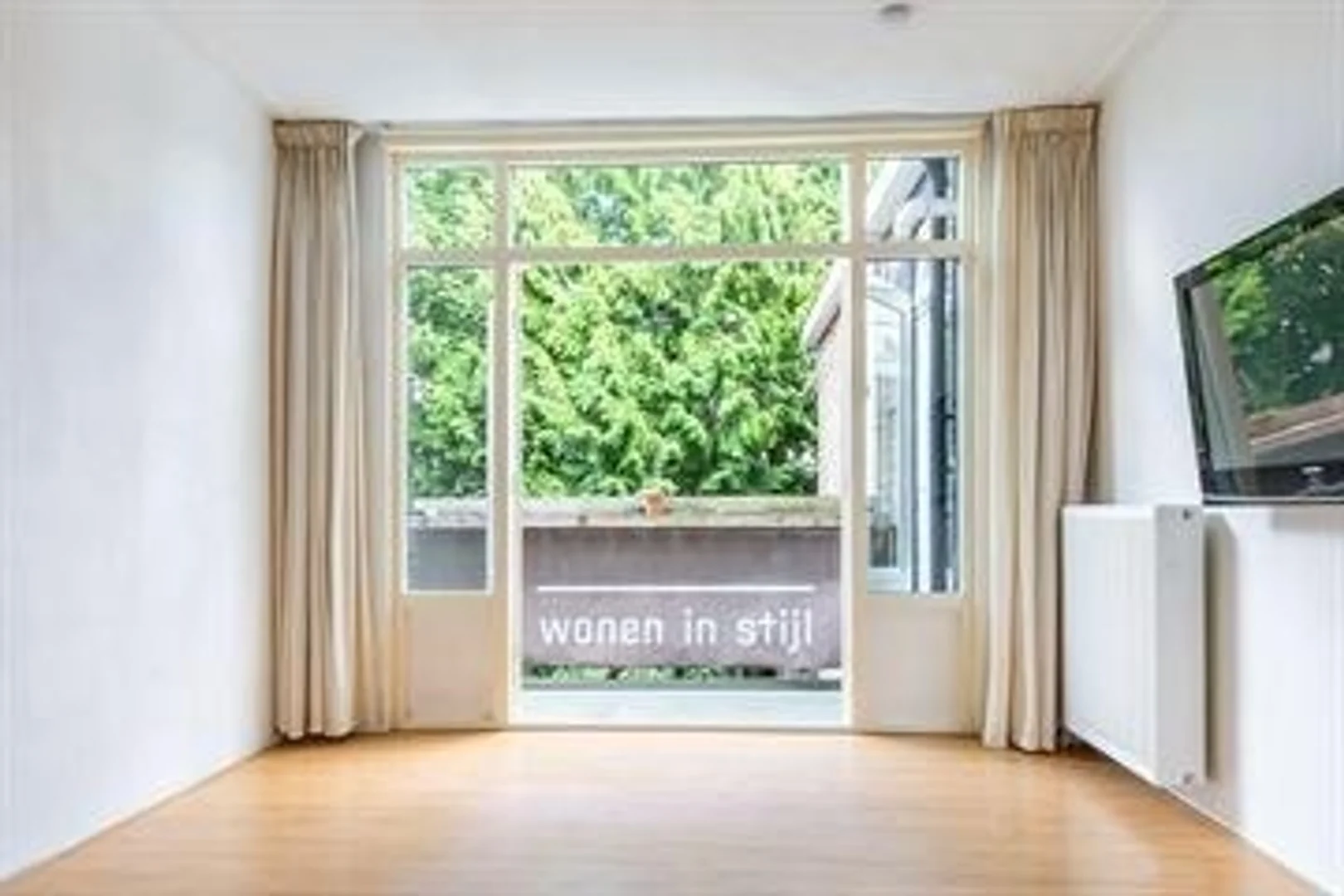 Zimmer in Studentenwohnung in  zu vermieten, voll möbliert