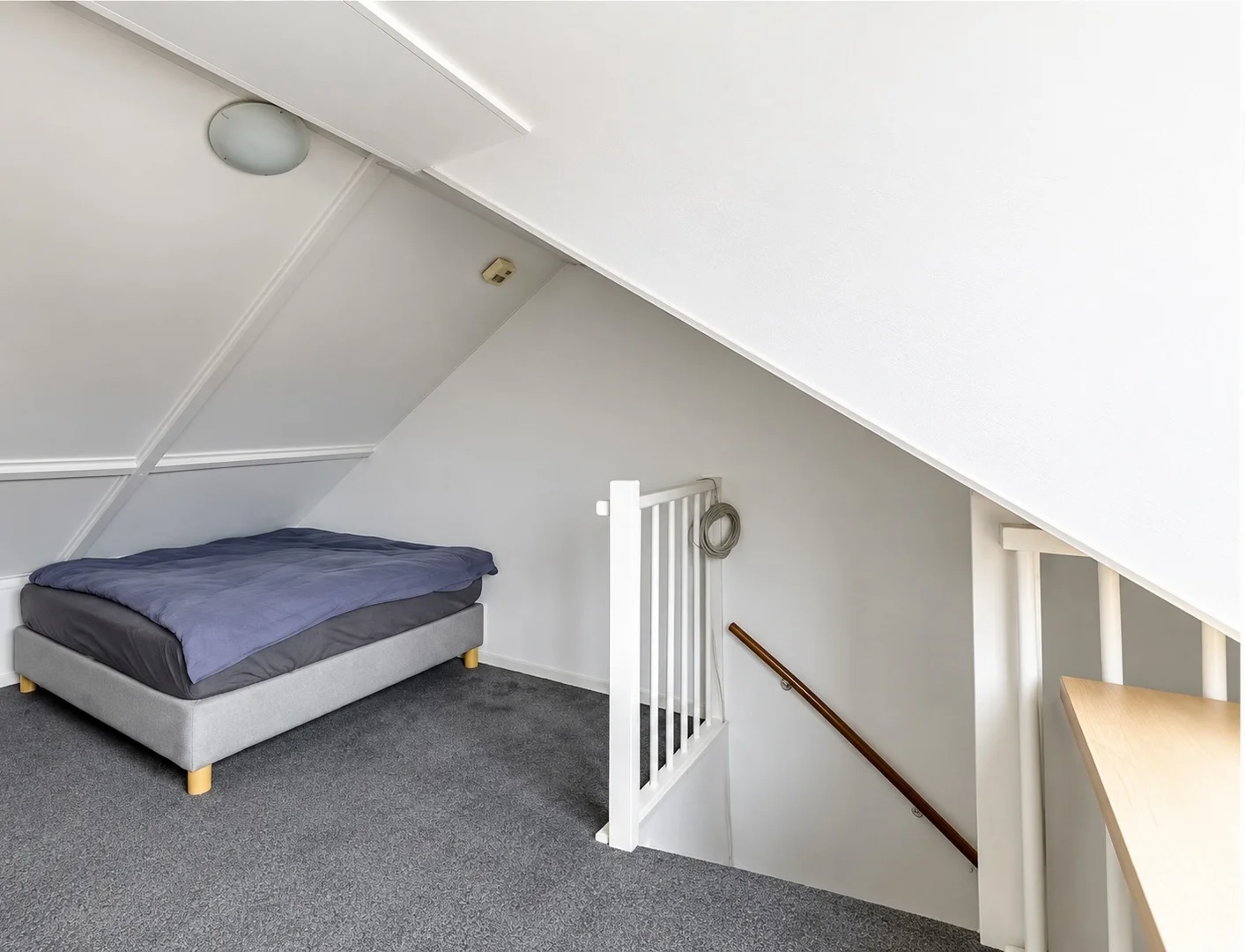 Helles und luftiges Studentenzimmer mit einfachem Zugang zur Universität in 