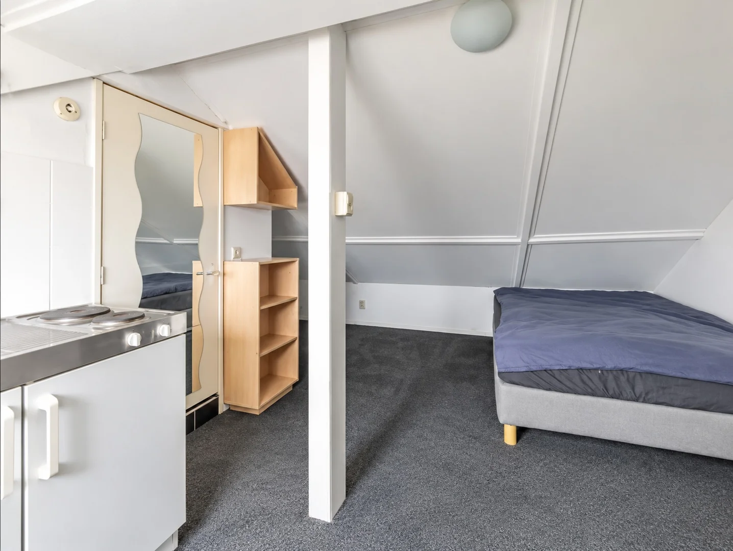 Komfortables und geräumiges Studentenzimmer in 