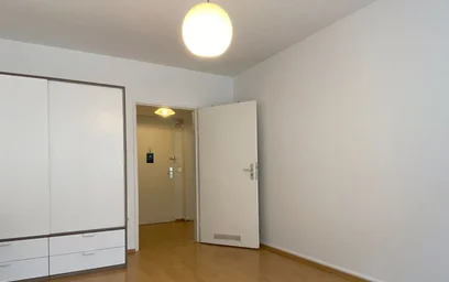 Habitación privada en Ludwigstraße, imagen 8 de 15