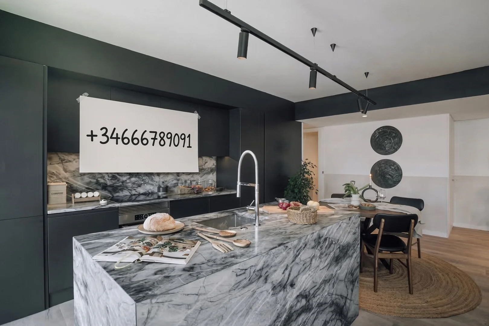 Economical student room with convenient location in 