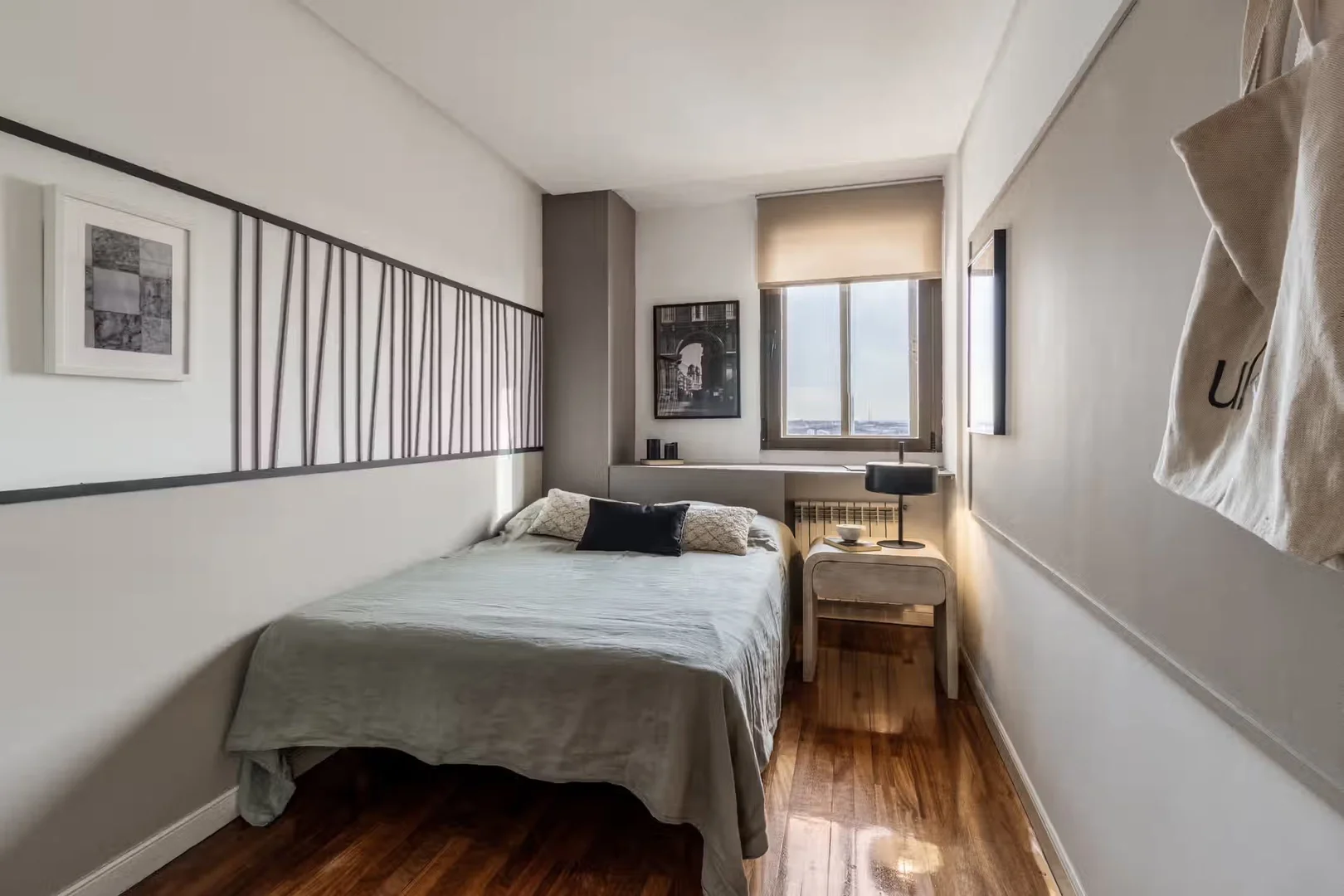 Budget-friendly student room close to campus in 