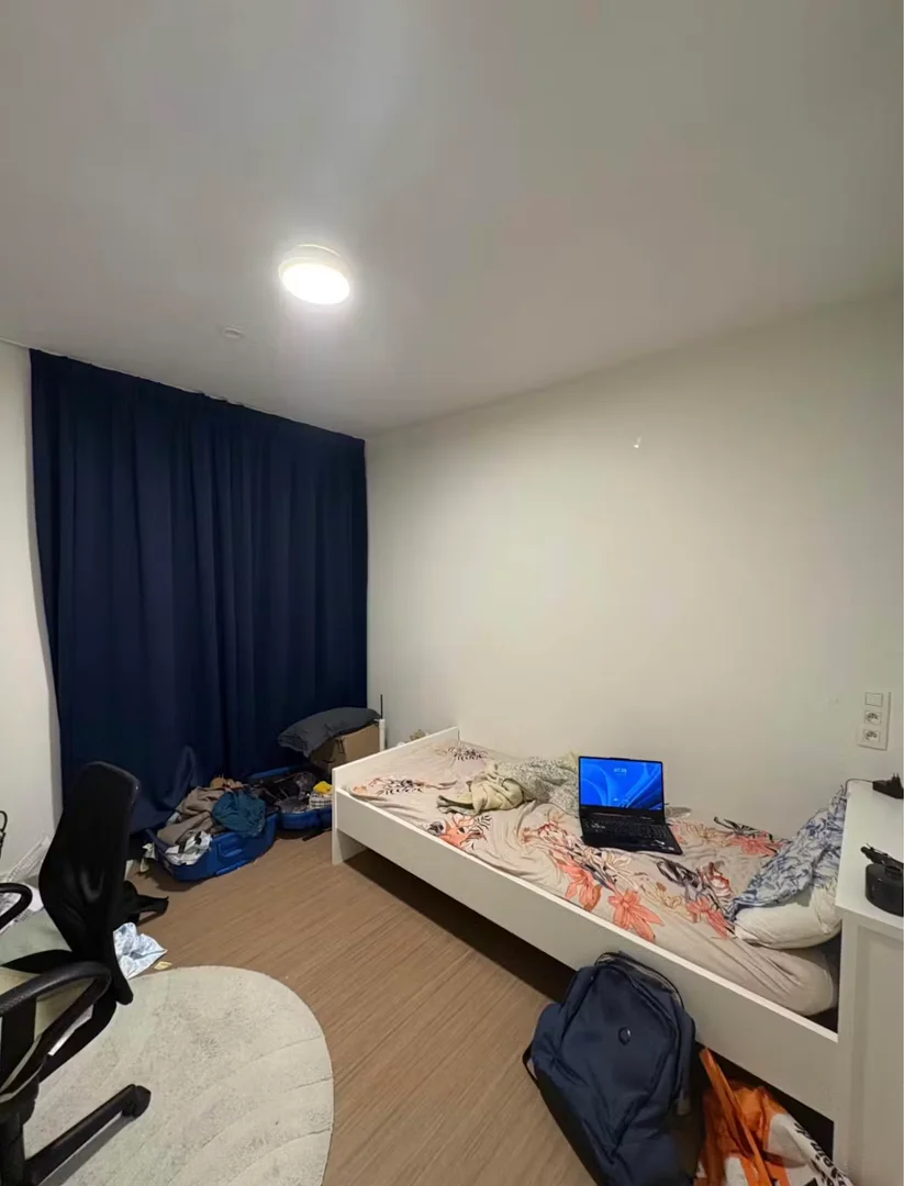 Quarto amigo do estudante em  com comodidades modernas