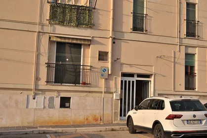 Entire apartment at Viale Giuseppe Parini 1, image 19 of 27