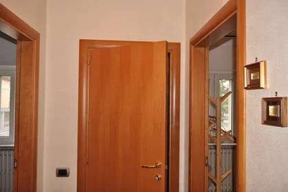 Entire apartment at Viale Giuseppe Parini 1, image 27 of 27