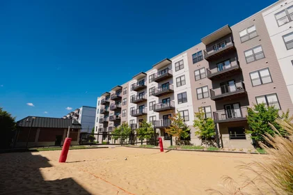 Apartamento inteiro em residência em 1234 Steelwood Rd, Columbus, OH 43212, USA, imagem 25 de 37
