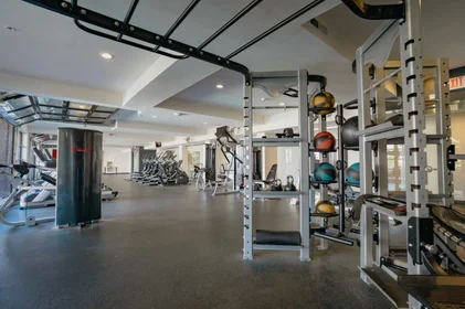 Apartamento inteiro em residência em 1234 Steelwood Rd, Columbus, OH 43212, USA, imagem 32 de 37