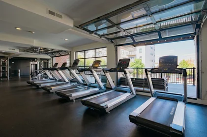 Apartamento inteiro em residência em 1234 Steelwood Rd, Columbus, OH 43212, USA, imagem 33 de 37