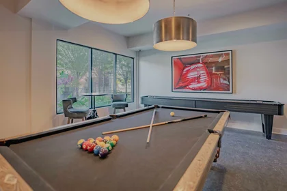 Apartamento inteiro em residência em 1234 Steelwood Rd, Columbus, OH 43212, USA, imagem 36 de 37