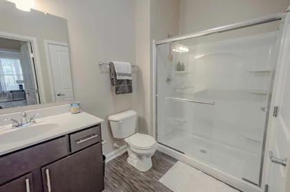 Apartamento inteiro em residência em 1234 Steelwood Rd, Columbus, OH 43212, USA, imagem 6 de 37