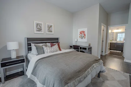 Apartamento inteiro em residência em 1234 Steelwood Rd, Columbus, OH 43212, USA, imagem 7 de 37
