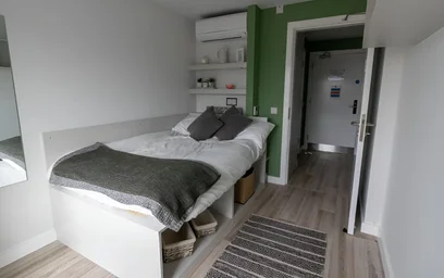 Apartamento inteiro em residência em 123 York St, Belfast BT15 1AS, United Kingdom, imagem 11 de 25