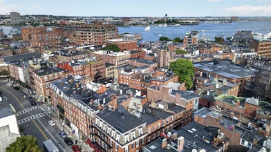 Alojamiento entero en residencia en 8, Garden Ct., Unit 2, North End, Boston, MA, 02113, imagen 5 de 16