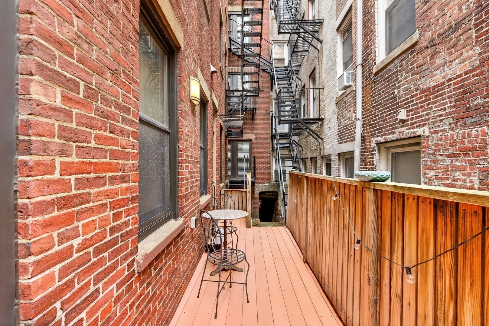 8, Garden Ct., Unit 2, North End, Boston, MA, 02113