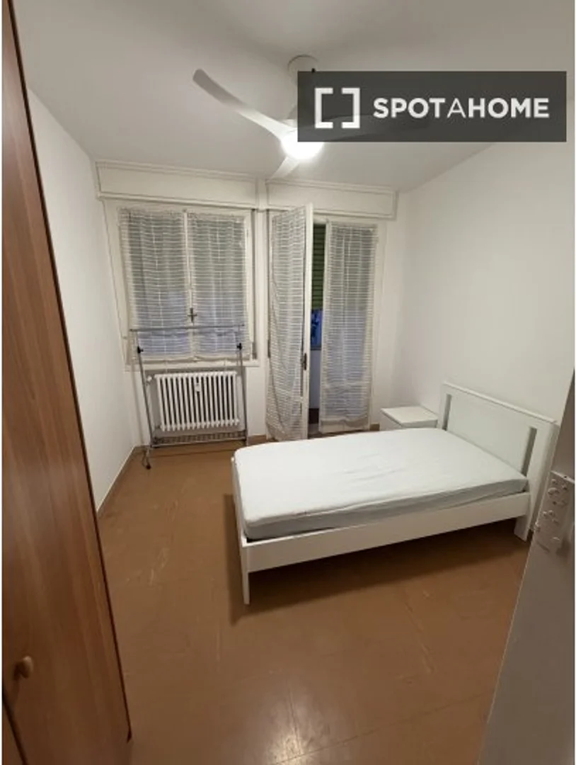 Habitación para estudiantes en con modernas comodidades