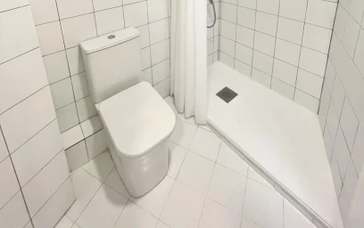 Quarto privado em residência em C. del Petirrojo, imagem 12 de 49