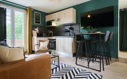 Quarto barato em {area}
