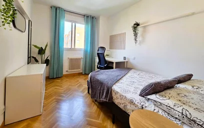 Quarto privado em Calle Marmolina, Vicálvaro, imagem 2 de 10