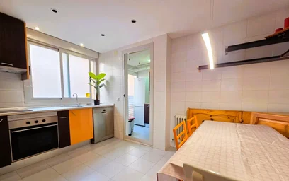 Quarto privado em Calle Marmolina, Vicálvaro, imagem 9 de 10