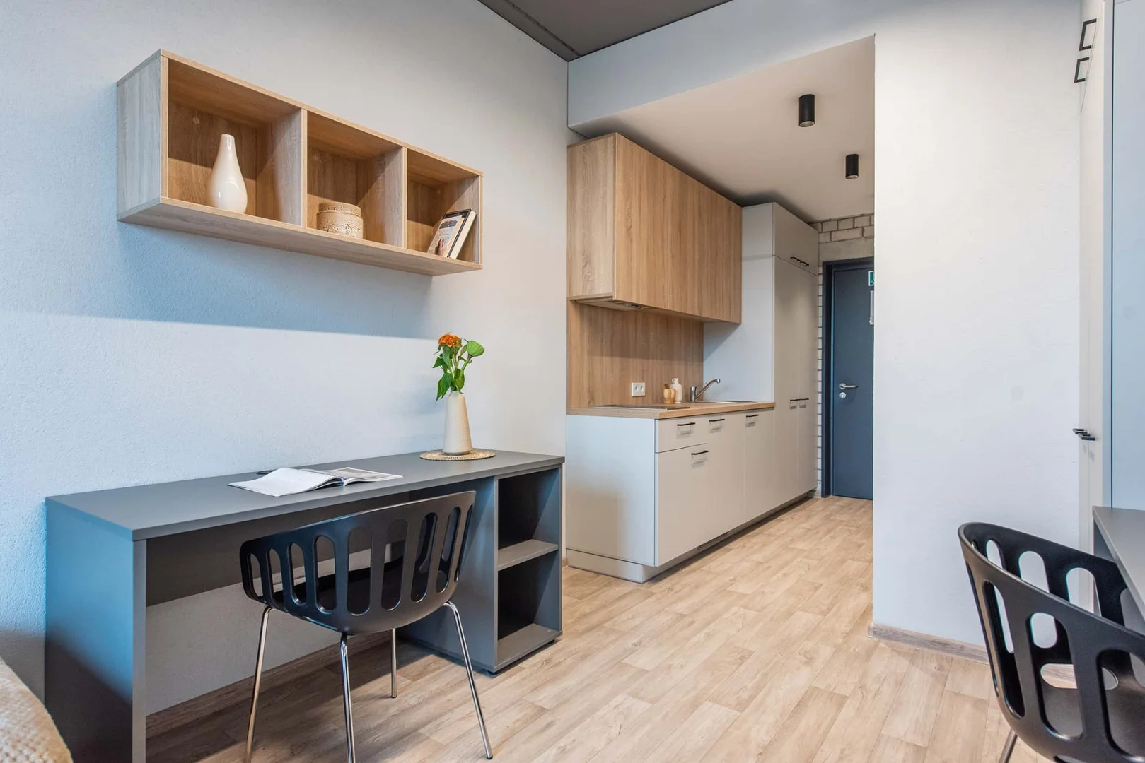 Chambre confortable pour étudiants disponible dans 