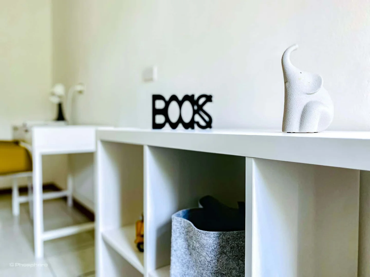 Bright and airy student room with easy university access in