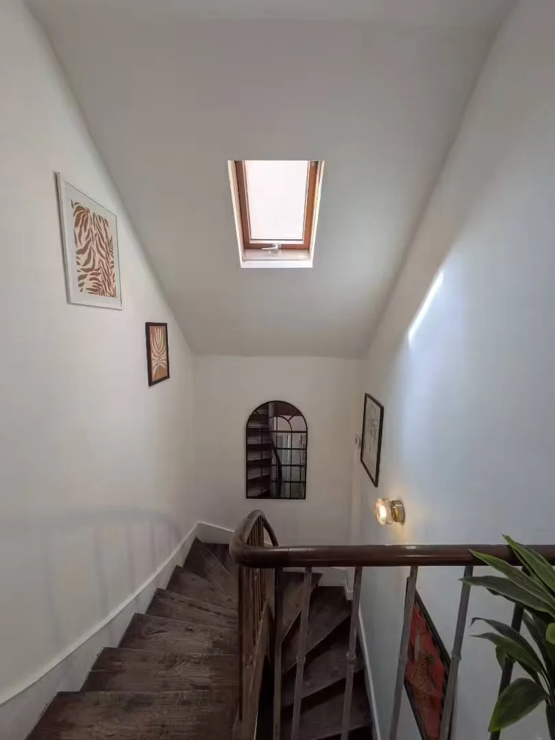Budget-friendly student room close to campus in 