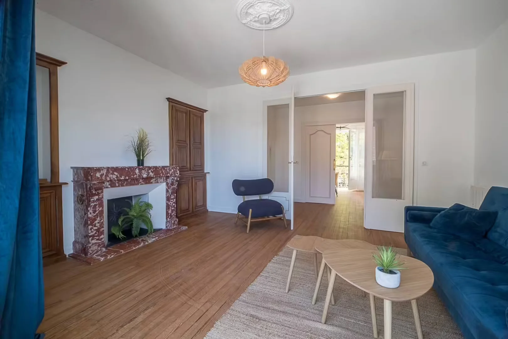 Quarto para alugar em apartamento de estudantes em , totalmente mobilado