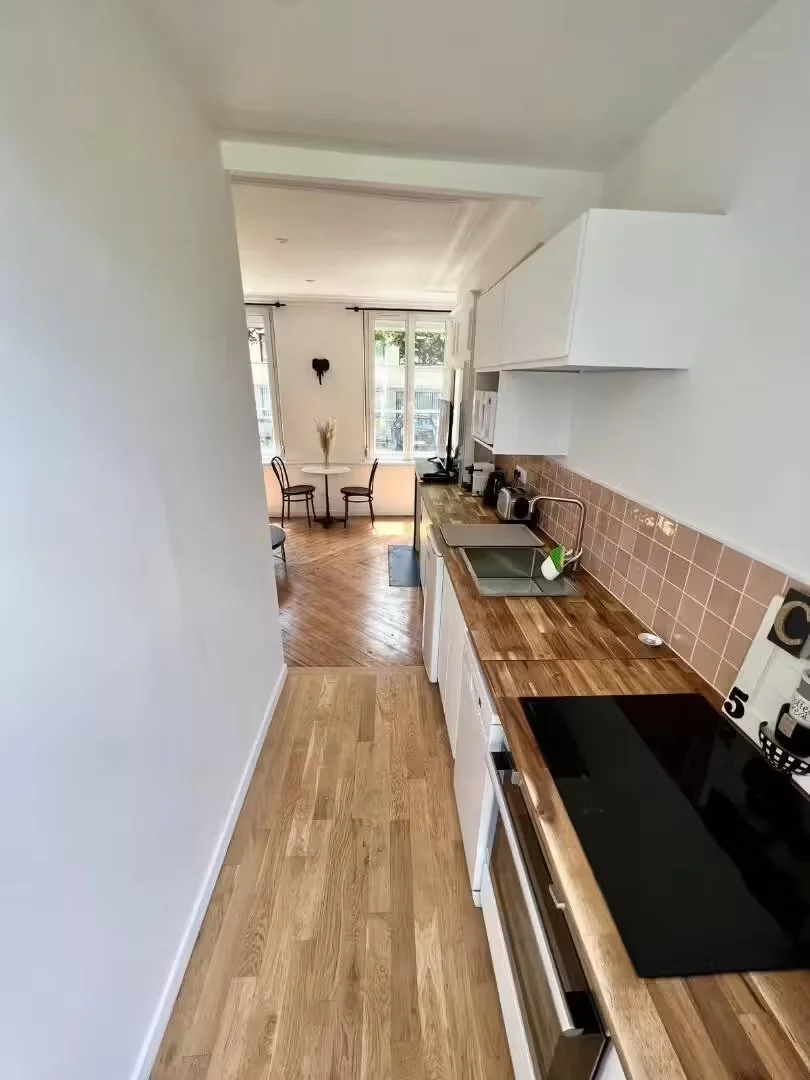 Economical student room with convenient location in 