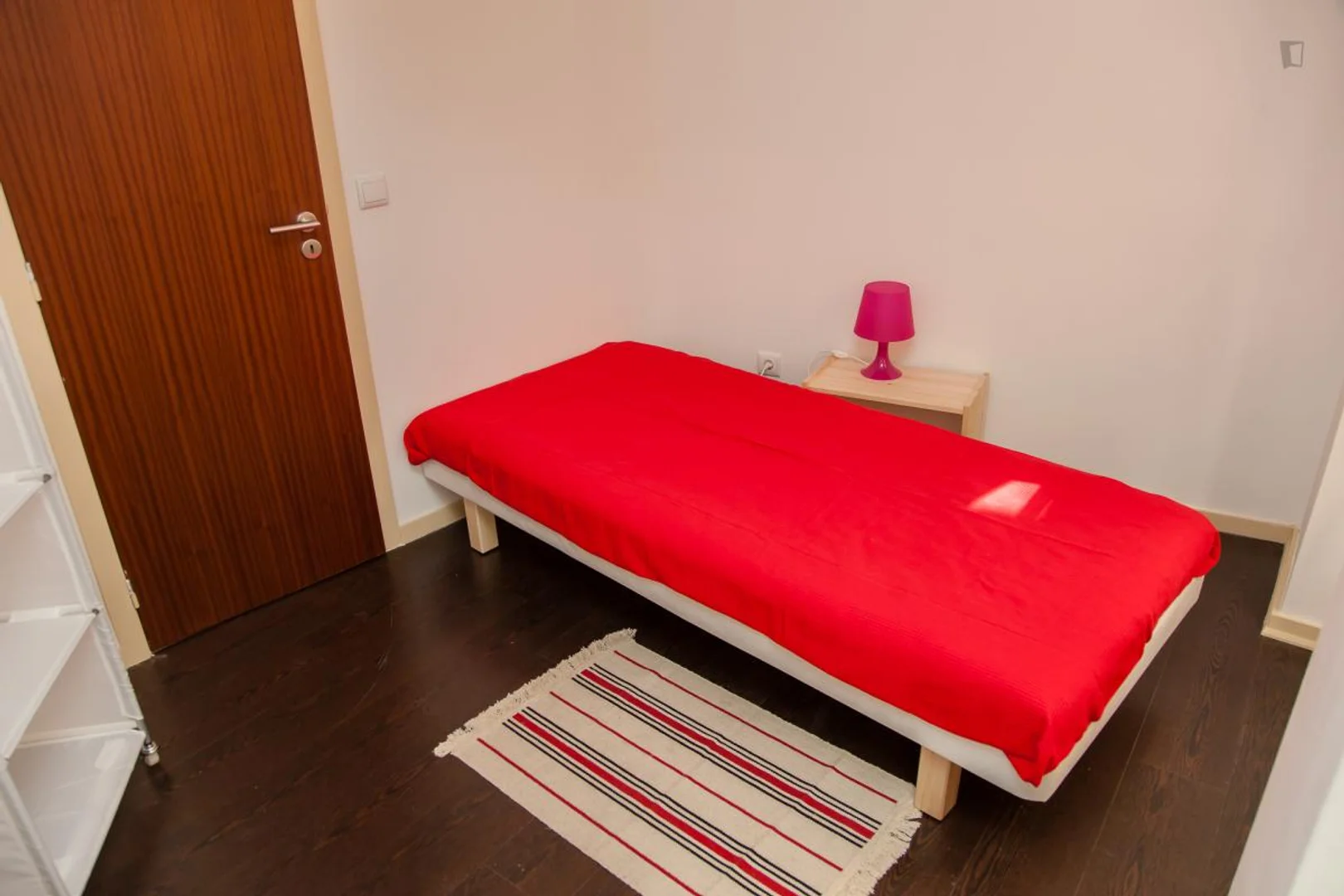 Studentenfreundliches Zimmer in  mit modernen Annehmlichkeiten