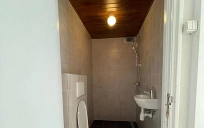 Room for rent in a shared flat in {area}