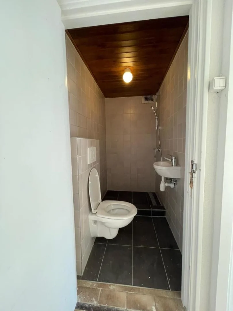 Budget-friendly student room close to campus in 