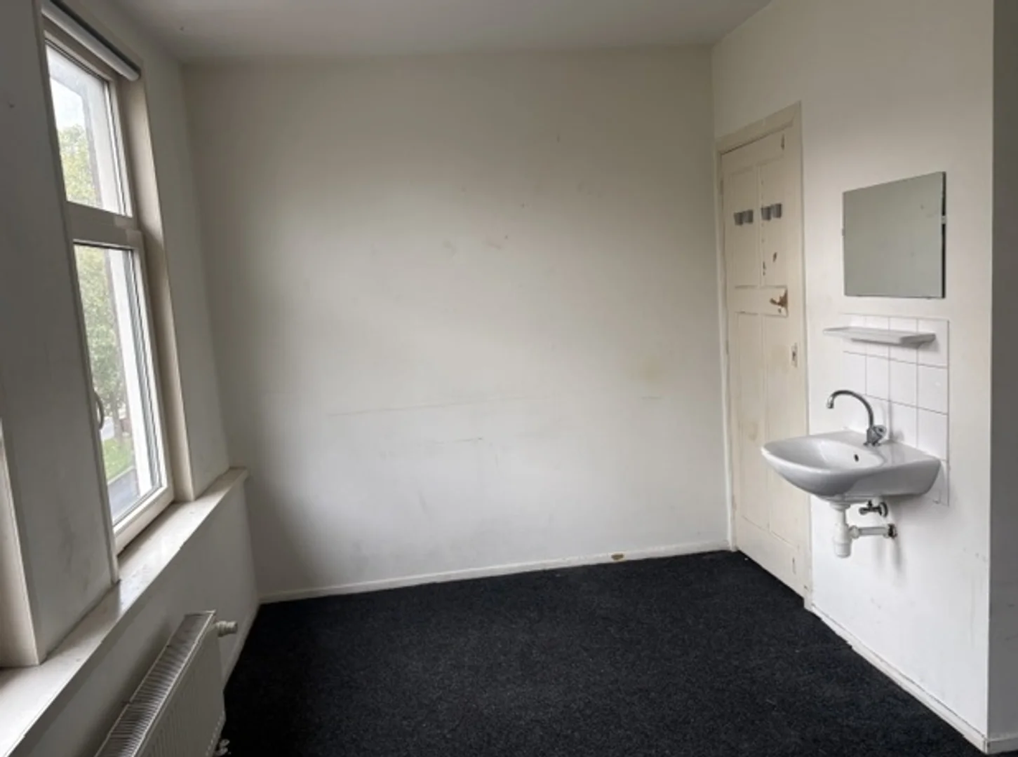 Habitación en apartamento estudiantil en alquiler en , completamente amueblado