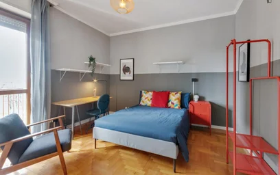 Quarto barato em {area}