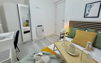 Chambre privée à C. Alhelí, image 1 de 14