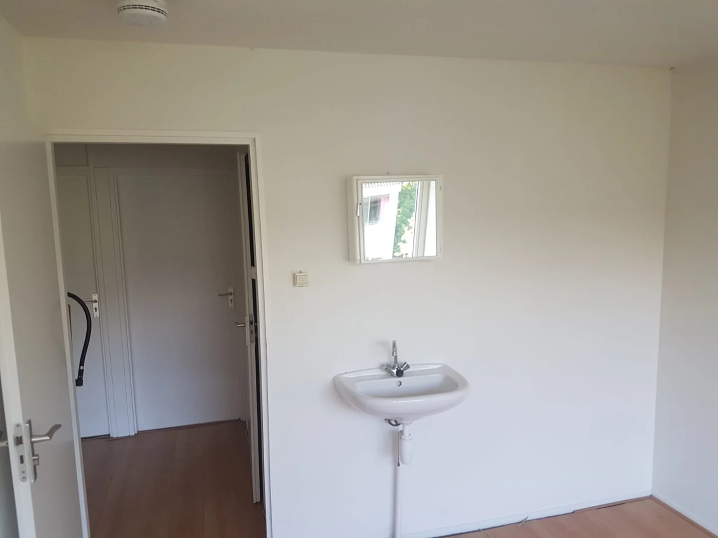 Habitación asequible para estudiantes con buena iluminación en 