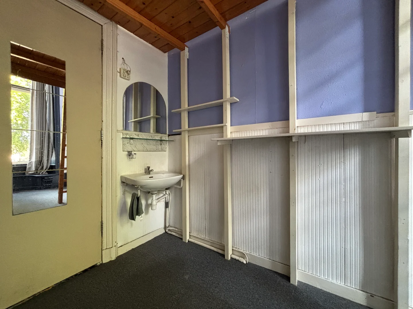 Habitación acogedora para estudiantes disponible en 