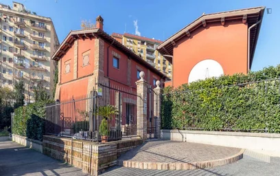 Apartamento inteiro em Via Amedeo Avogadro, imagem 14 de 16