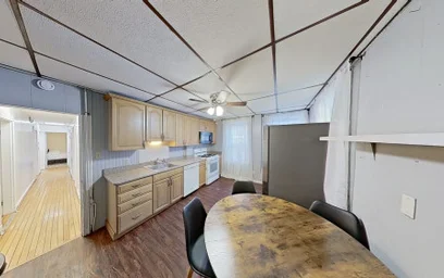 Quarto para alugar num apartamento partilhado em {area}