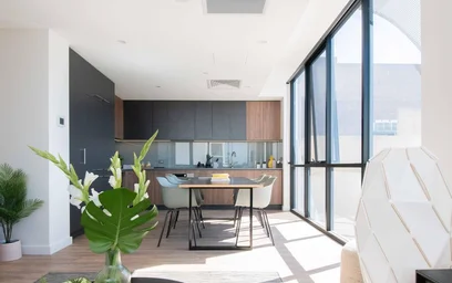 Alojamiento entero en residencia en 89 Stirling St, Perth WA 6000, Australia, imagen 4 de 23