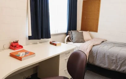 Logement entier en résidence à 119 Hayman Road, Bentley WA 6102 Australia, image 3 de 19
