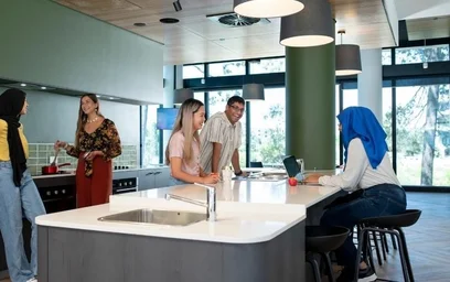 Dairenin tamamı Ikamet yerinde konumu University Bvd, Bentley WA 6102, Australia, 20 27 görüntüsü