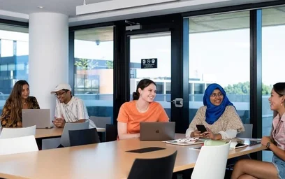Dairenin tamamı Ikamet yerinde konumu University Bvd, Bentley WA 6102, Australia, 27 27 görüntüsü