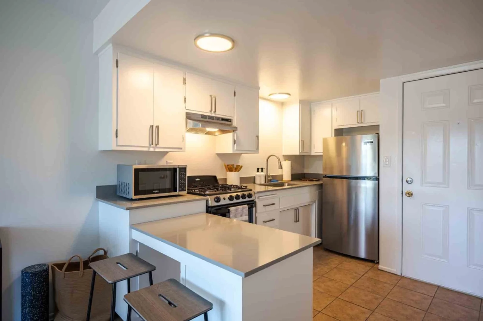 6563 Trigo Rd. , Goleta, United States
