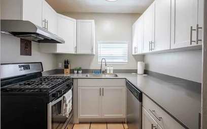 Gesamte Unterkunft im Wohnheim in der 6563 Trigo Rd. , Goleta, United States, bild 15 von 27