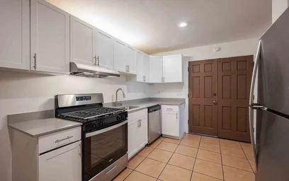 Gesamte Unterkunft im Wohnheim in der 6563 Trigo Rd. , Goleta, United States, bild 26 von 27