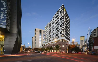 Appartamento intero in residence in 81/85 Barry St, Carlton VIC 3053, Australia, immagine 7 di 48