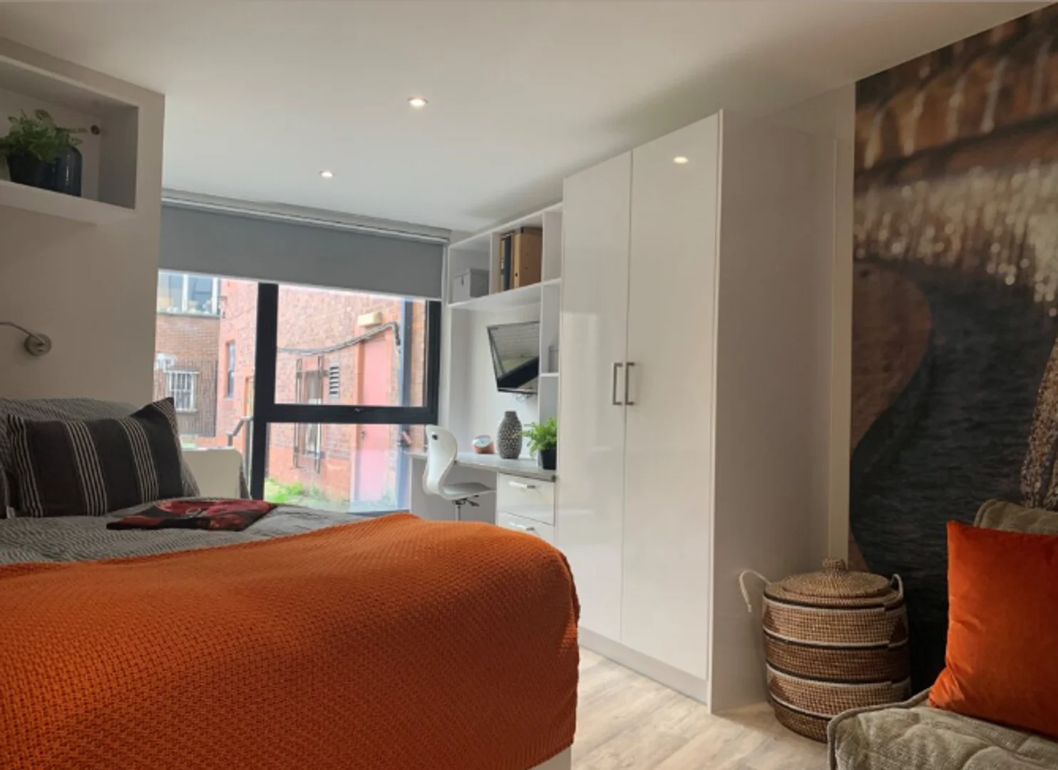 1 Penton St, Sheffield City Centre, Sheffield S1 4EL, United Kingdom